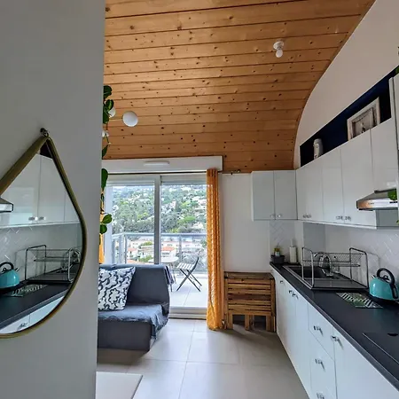 Calme Avec Vue Degagee