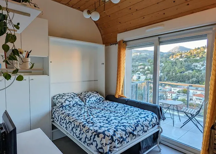 Calme Avec Vue Degagee Apartmán *