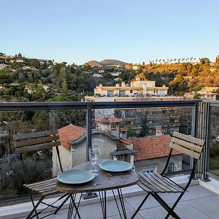 Calme Avec Vue Degagee