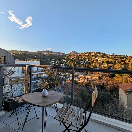Calme Avec Vue Dégagée * Nice